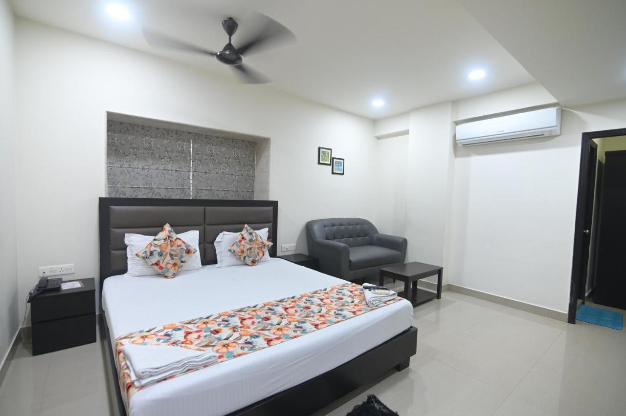 Nk7 Guest House Kalkutta Exterior foto